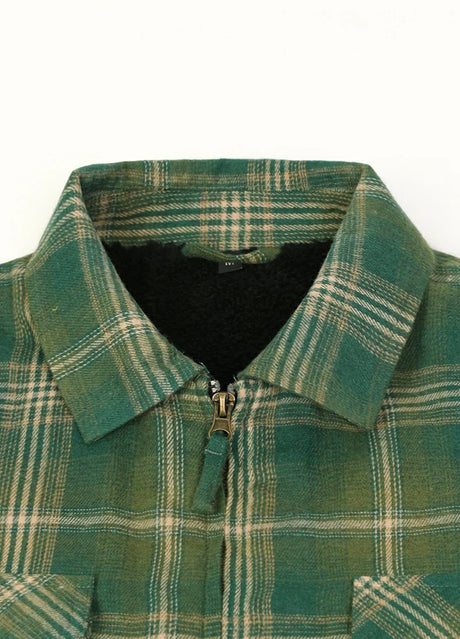 Close-up of the lapel of apple green winter zipper flannel shirt jacket for men