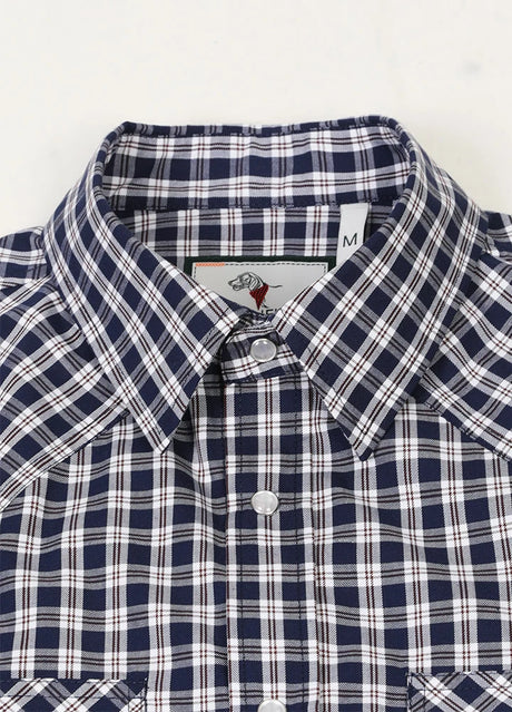 Detail of kids short-sleeve western shirt with collar lapel design