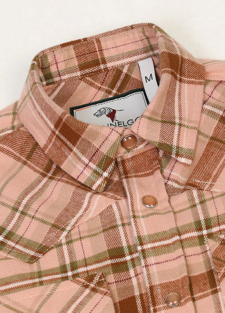 Detail of kids rose latte short-sleeve shirt with snap button front closure