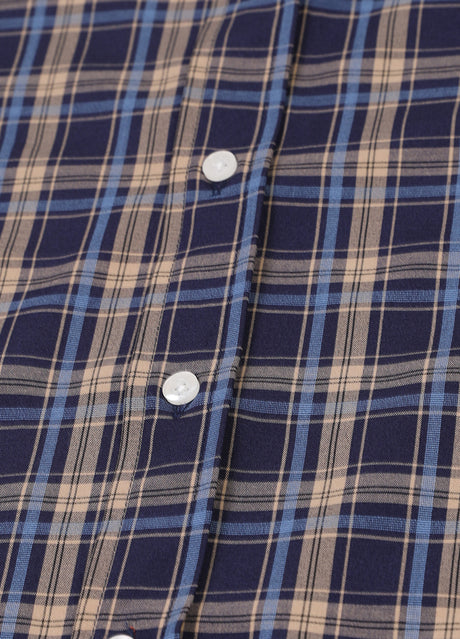 Close-up of the button of navy clay lightweight plaid short sleeve shirt for men