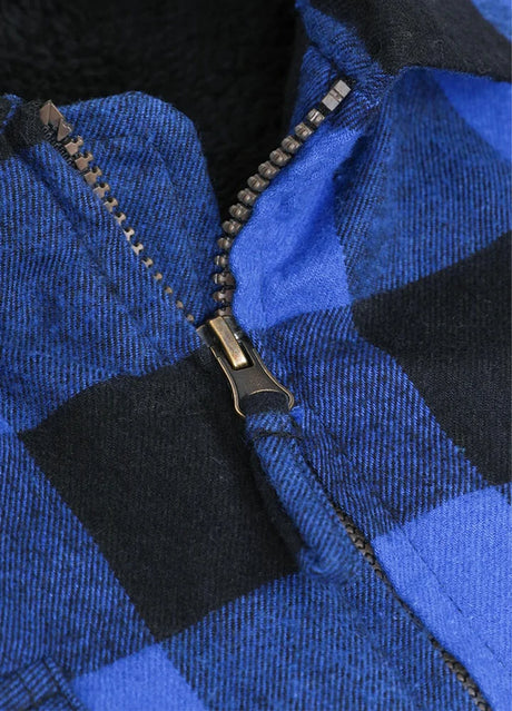 Close-up of the zipper of buffalo blue men's fleece lined zipper plaid flannel jacket